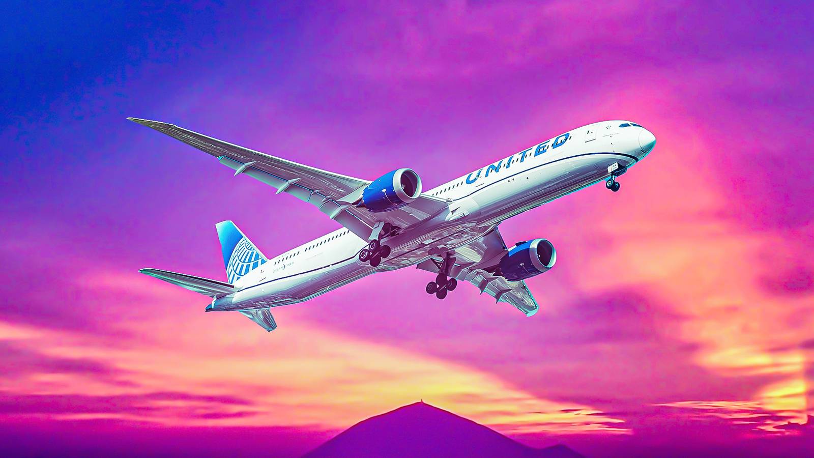 United Airlines 767 returns to Newark after Bluetooth name sparks alert