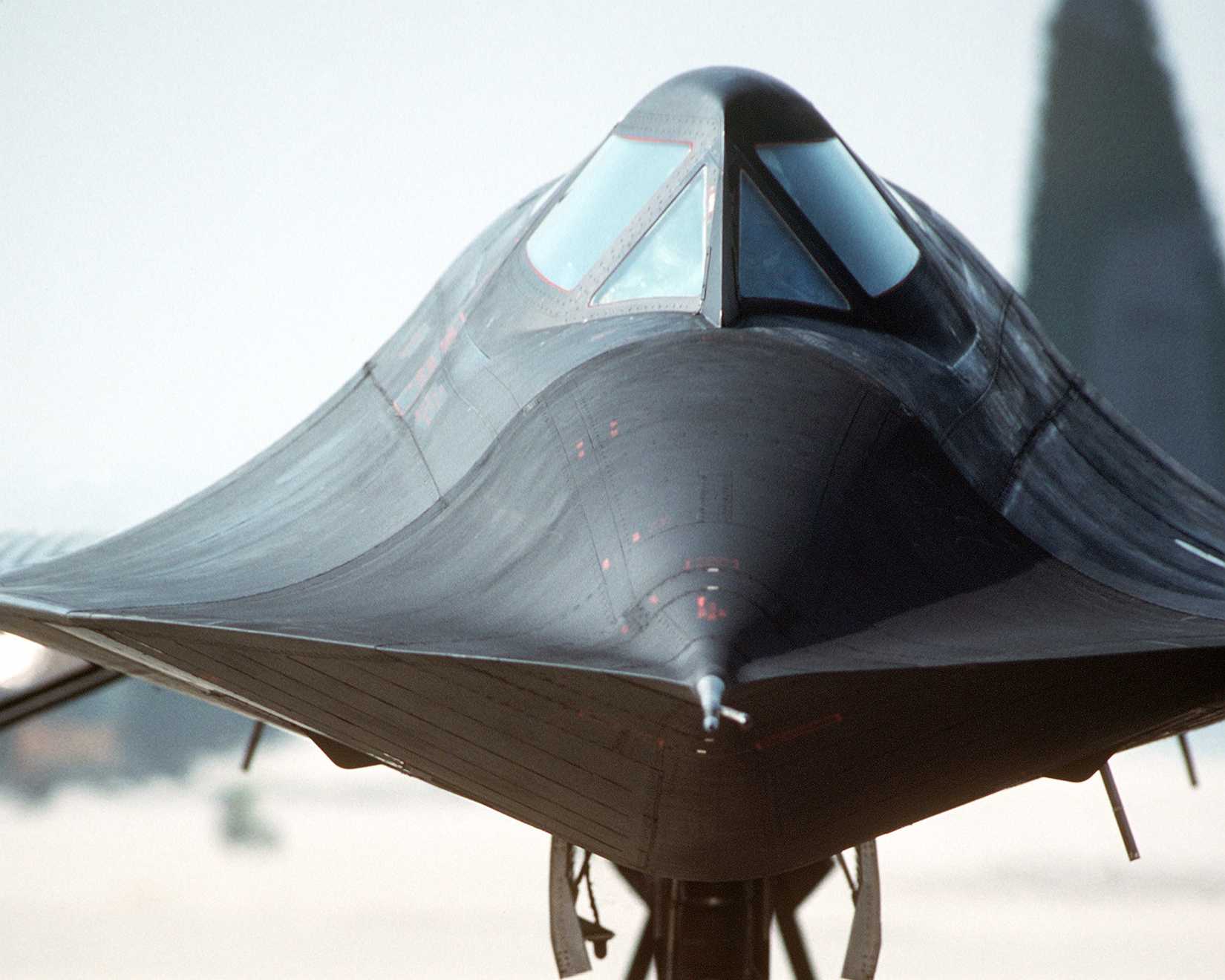 A 9th Strategic Reconnaissance Wing SR-71 aircraft taxis on the flight line after arriving on base for its deactivation ceremony.