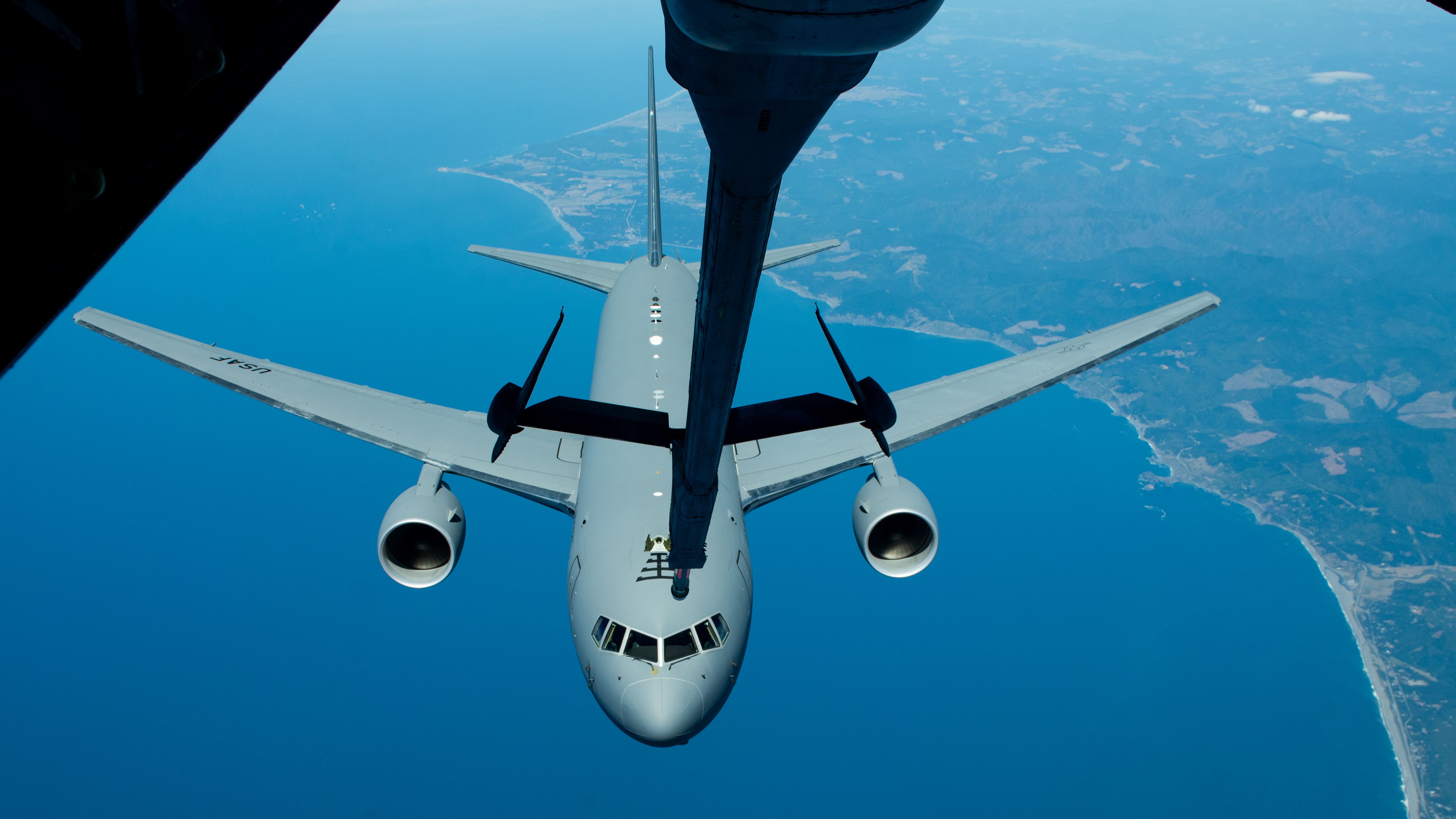 The US Air Force Retired Its Most Capable Tanker & Replaced It
