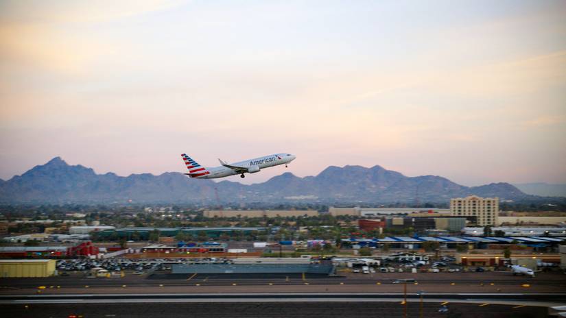 American Airlines Boeing 737 takes off.