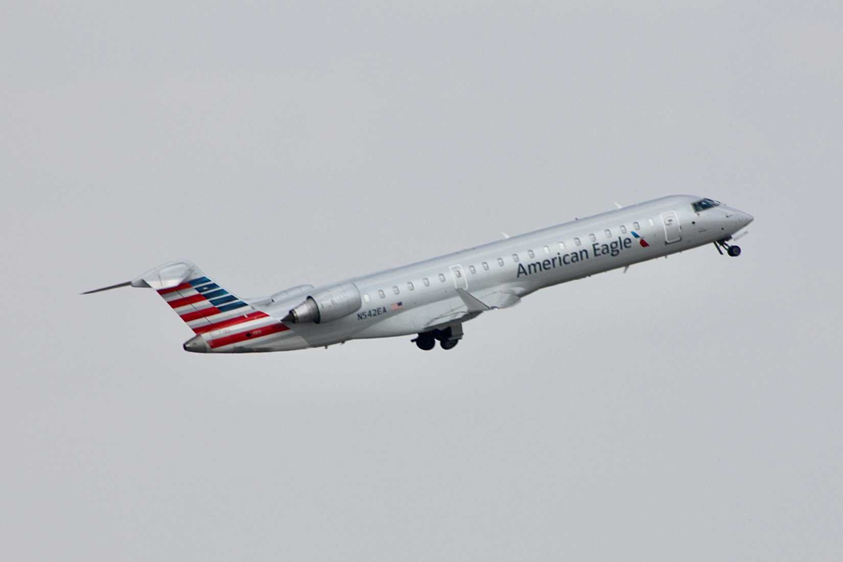 American Airlines CRJ7 takeoff from airport