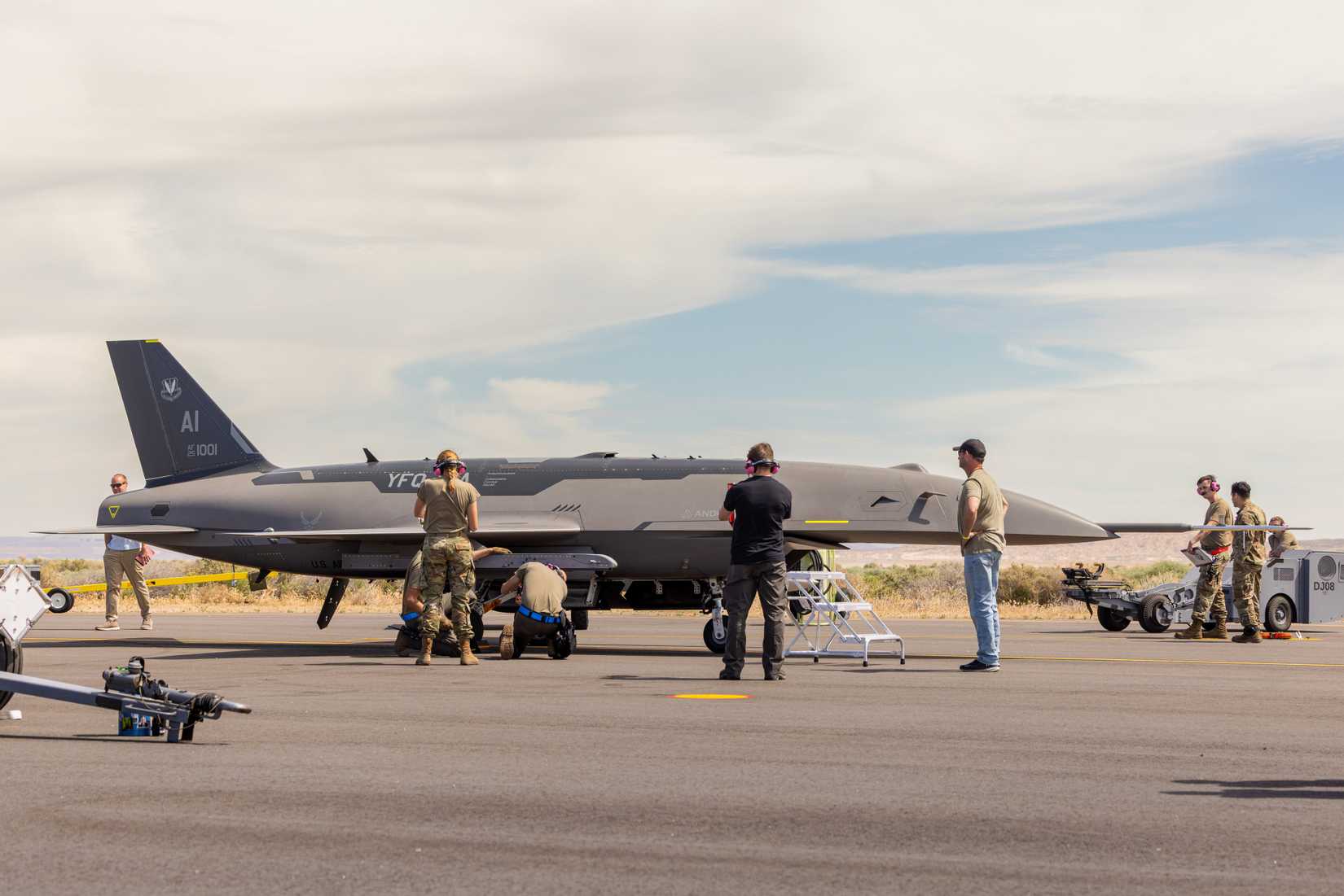 Anduril YFQ-44A CCA on ground-1