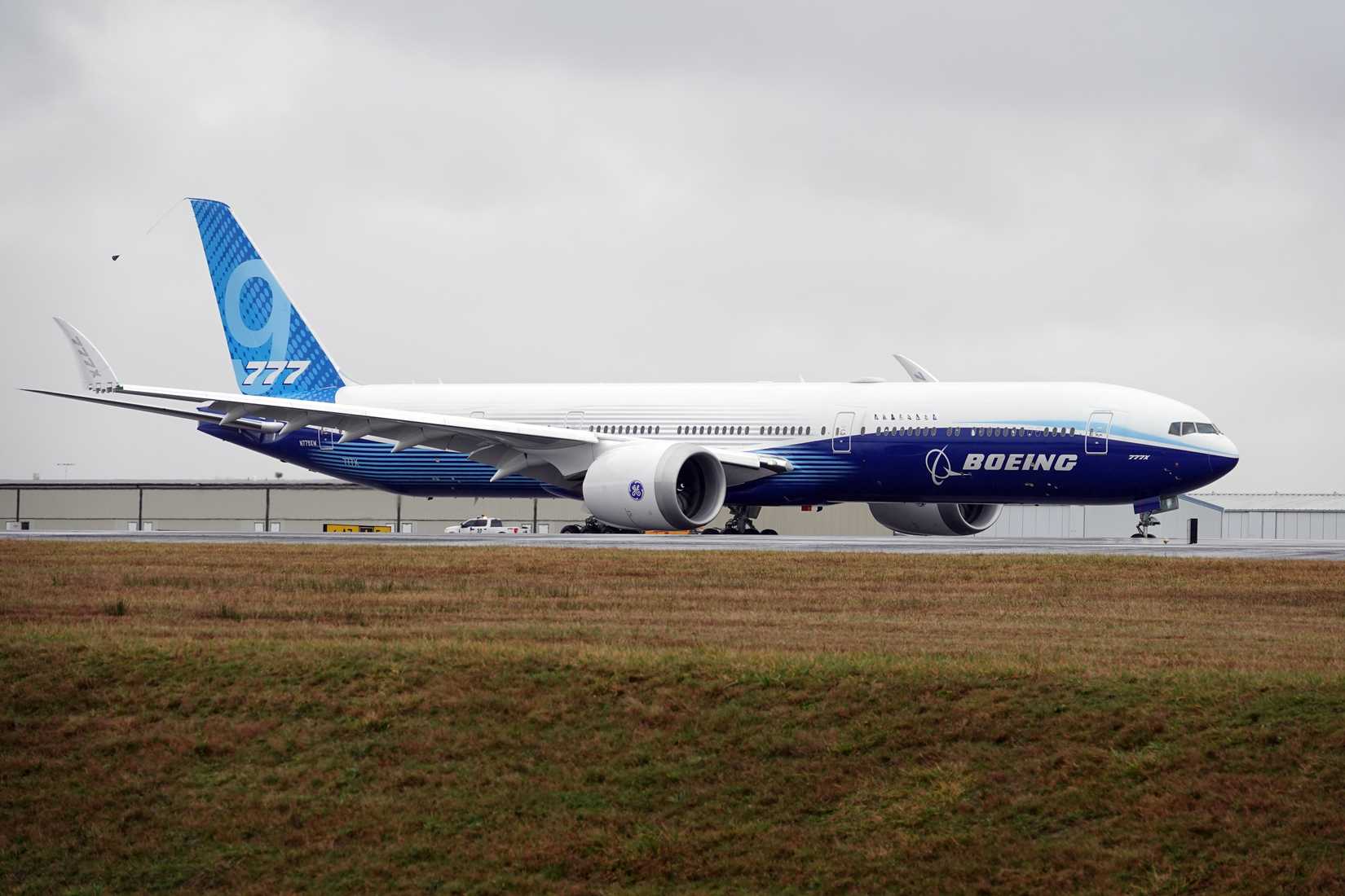 Boeing 777X taxiing on ground