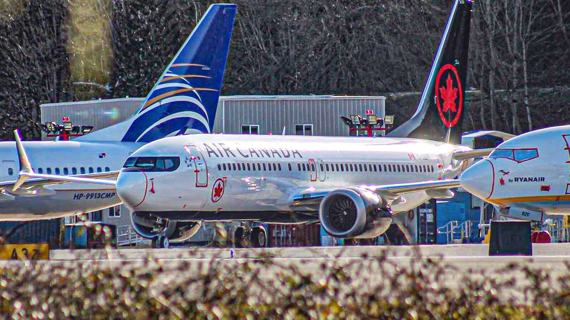 6 Commercial Aircraft That Made Headlines For All The Wrong Reasons