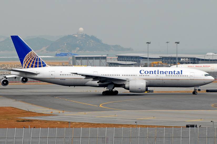 Continental Airlines Boeing 777-200ER in 2009.