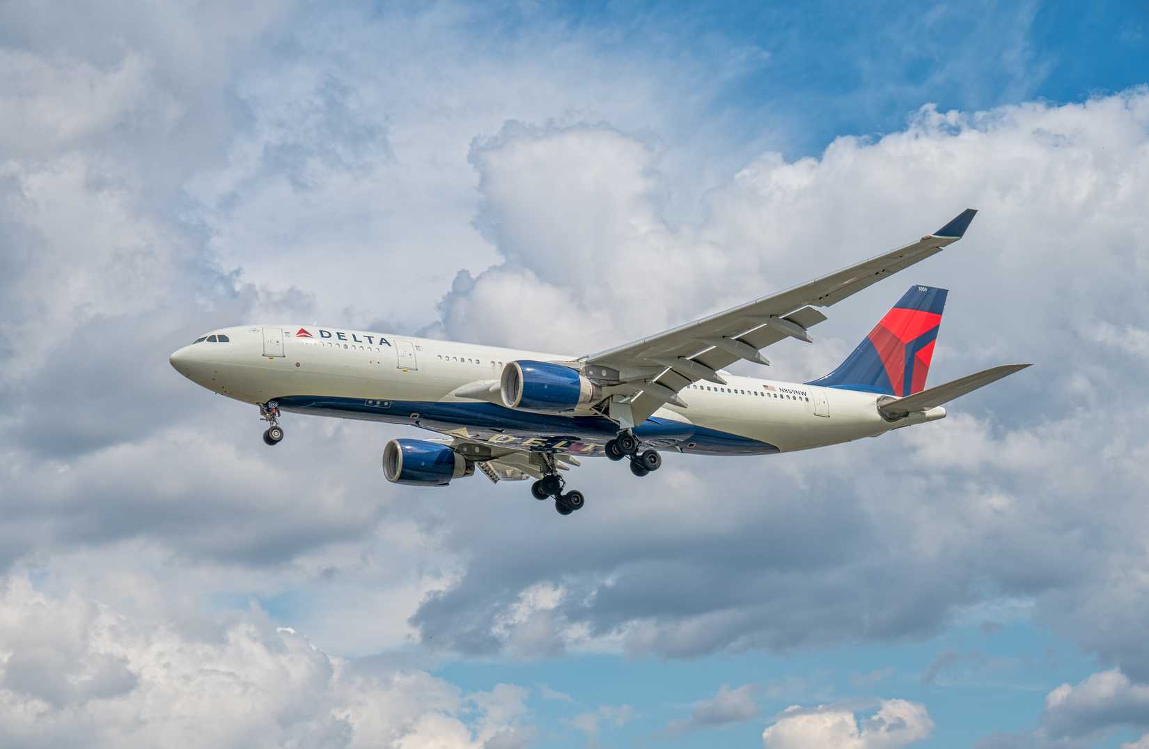 Delta Airlines Airbus A330 on approach to Heathrow Airport.
