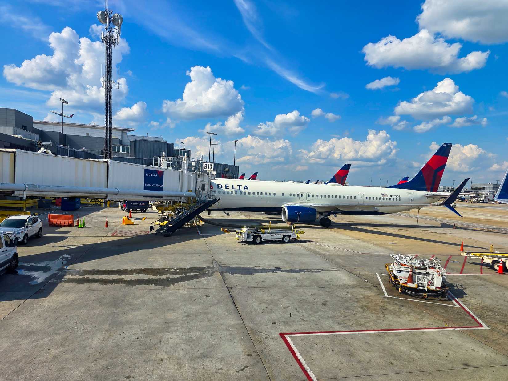 Delta airplanes at gate Atlanta airport
