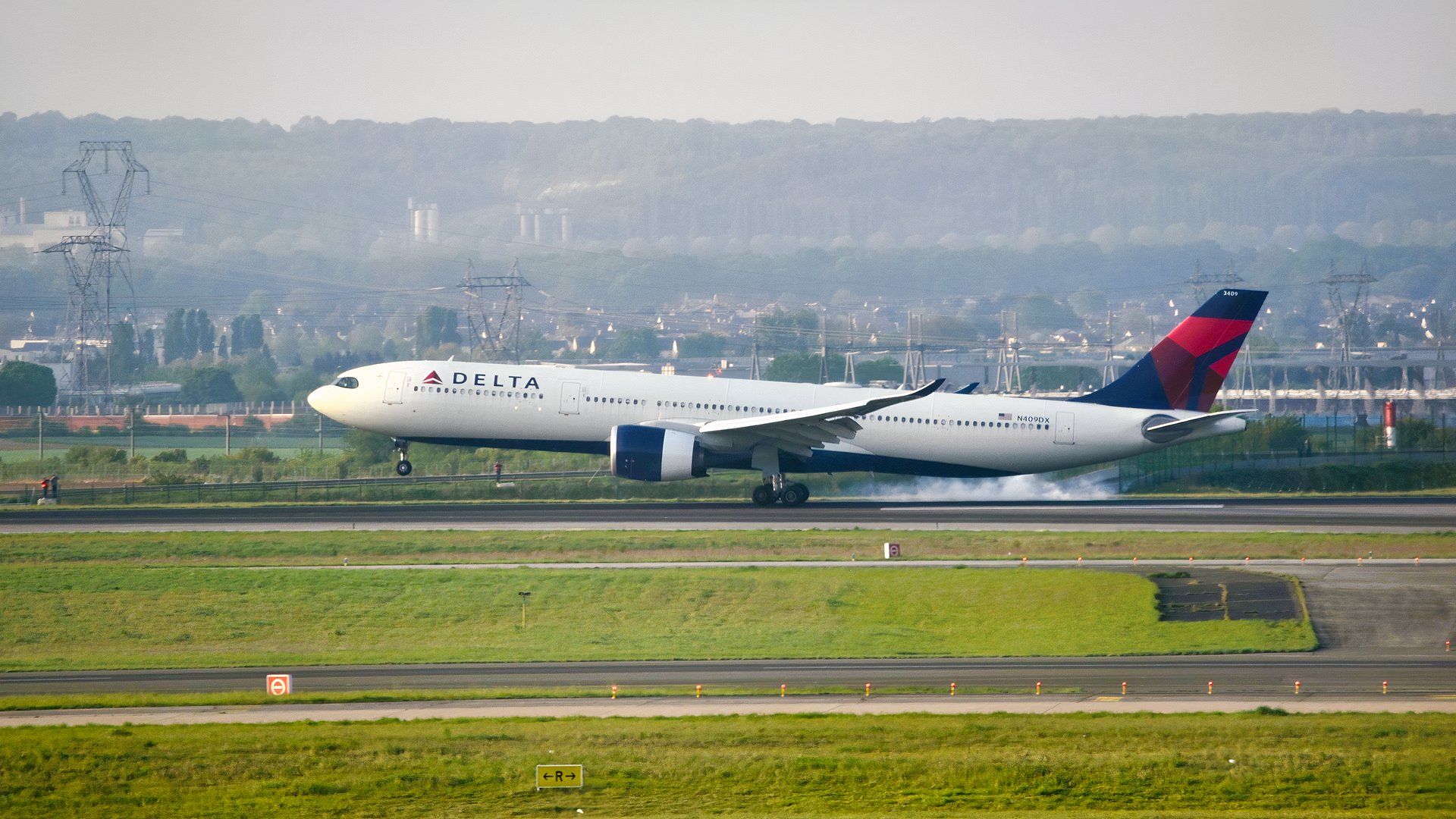 3 Routes: How To Fly Domestically On Delta Air Lines' Airbus A330-900neos