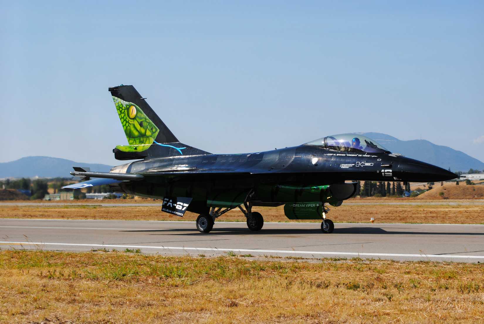 Belgian Air Force F-16 Viper in a special green snake livery, used for demo flights