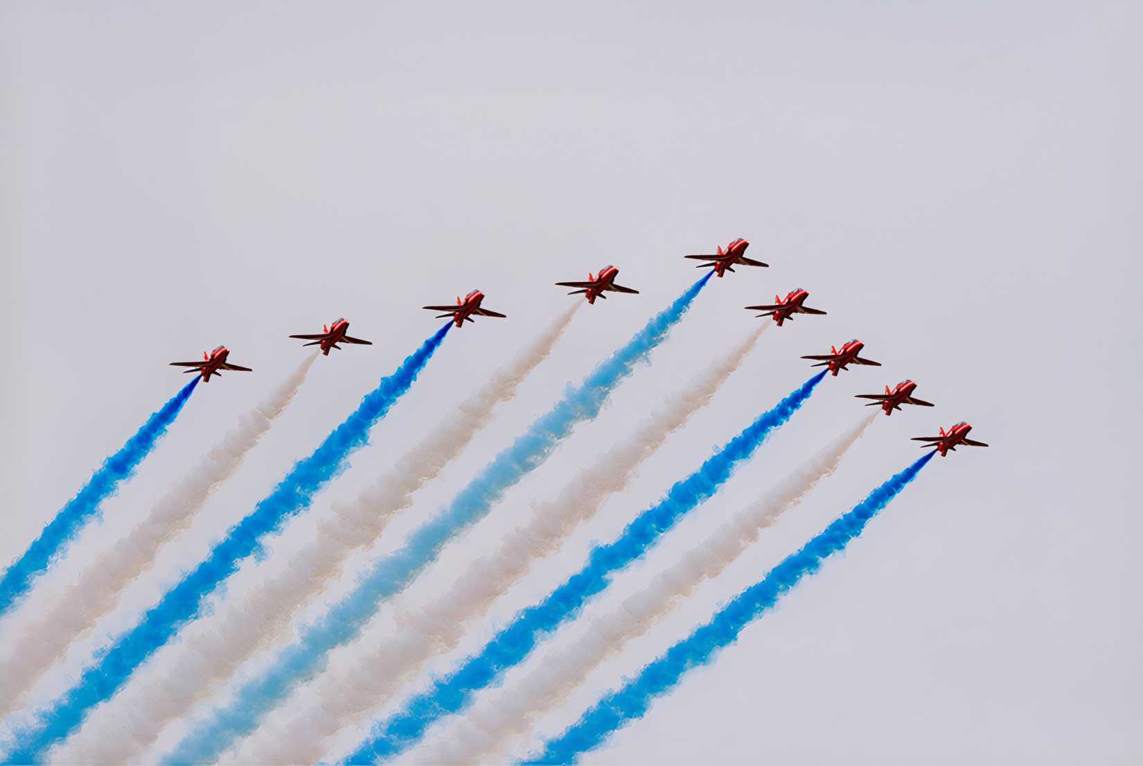 DSC_0353redarrows