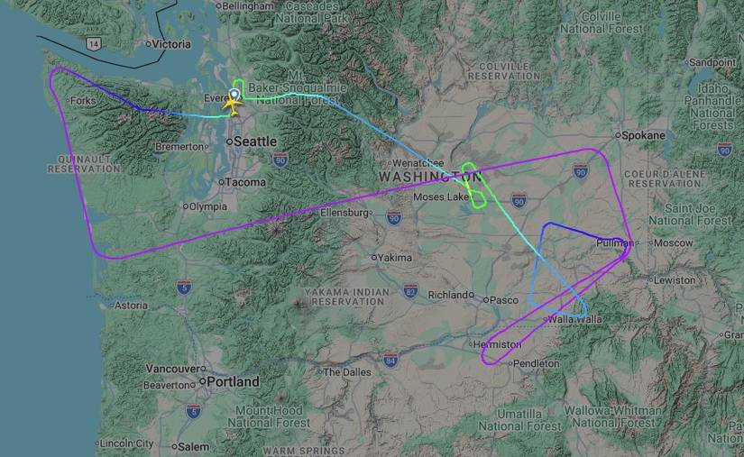 Flight path of BOE128 on May 7, 2026.