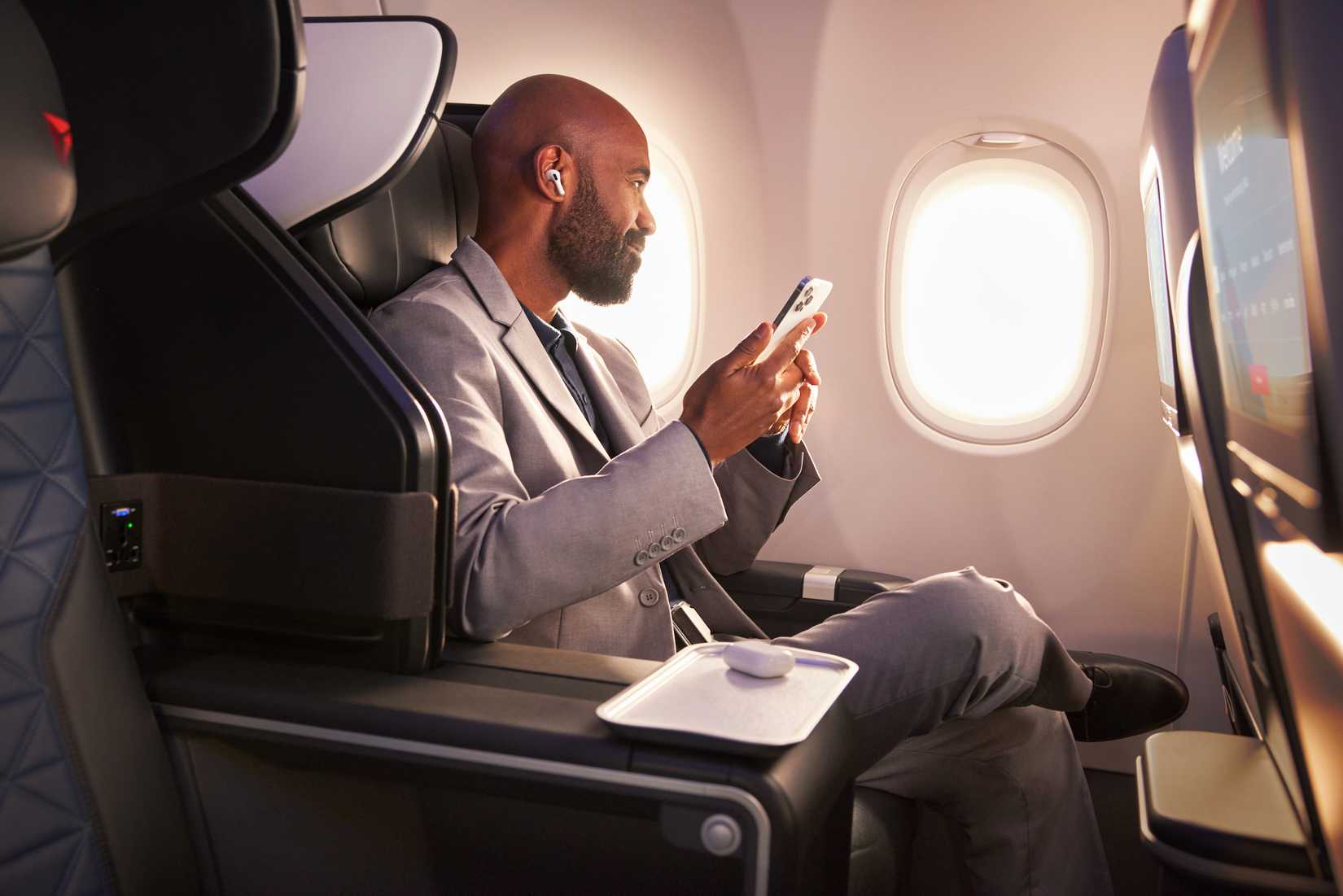 Here's Delta Air Lines' New 44-seat First Class