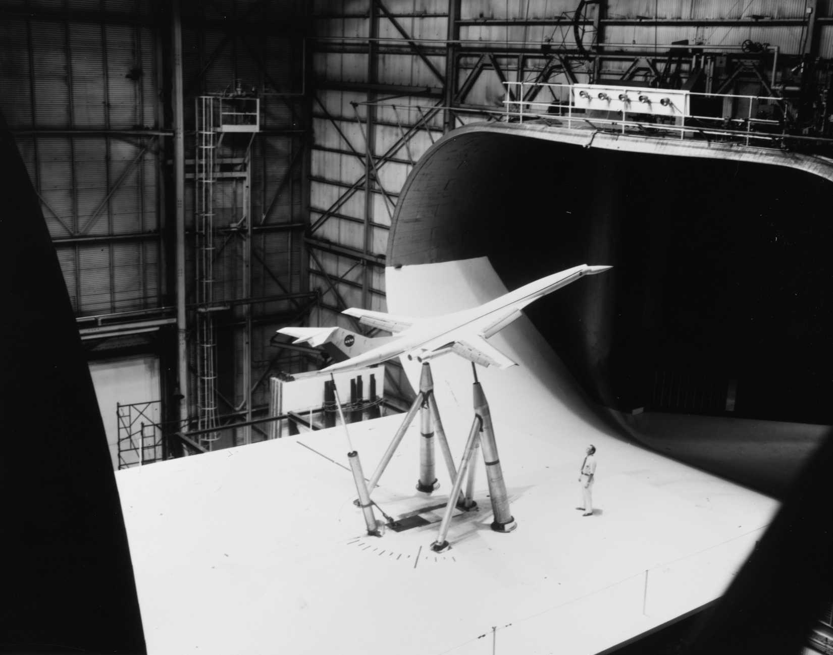 Full Scale Wind Tunnel test of the Boeing 2707 by NASA Langley.