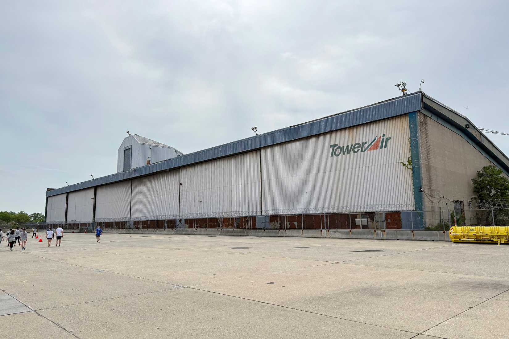 Hangar_17_at_JFK_Airport