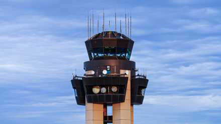 How Much Do Air Traffic Controllers At The World's Busiest Airports Actually Earn In 2026