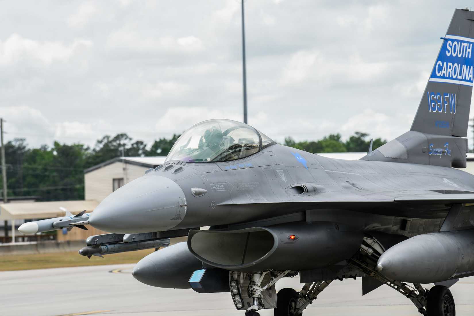 ir Force Col. Shaun Bowes, the 169th Fighter Wing commander at McEntire Joint National Guard Base, South Carolina Air National Guard, completes his final flight in the F-16.