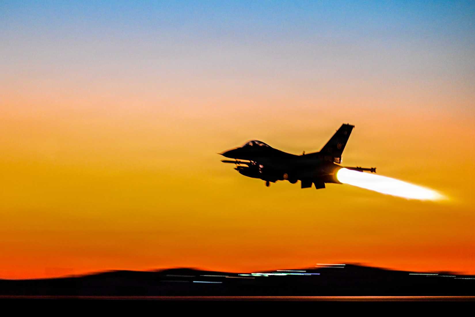 ir Force F-16 Fighting Falcon takes off in U.S. Central Command’s area of responsibility, April 18, 2026.