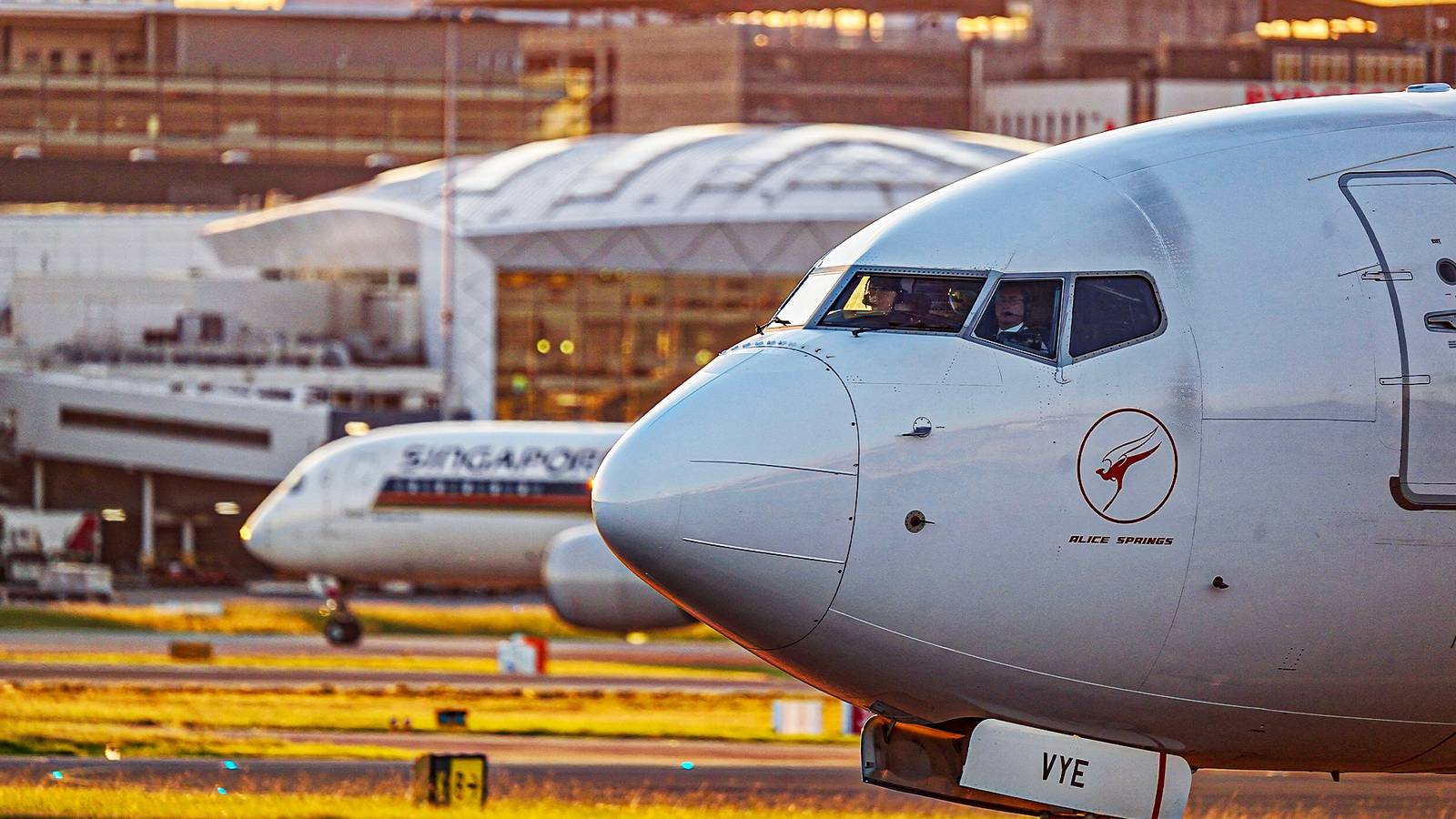 A Look At The Salaries Of Narrowbody Charter Pilots In 2026