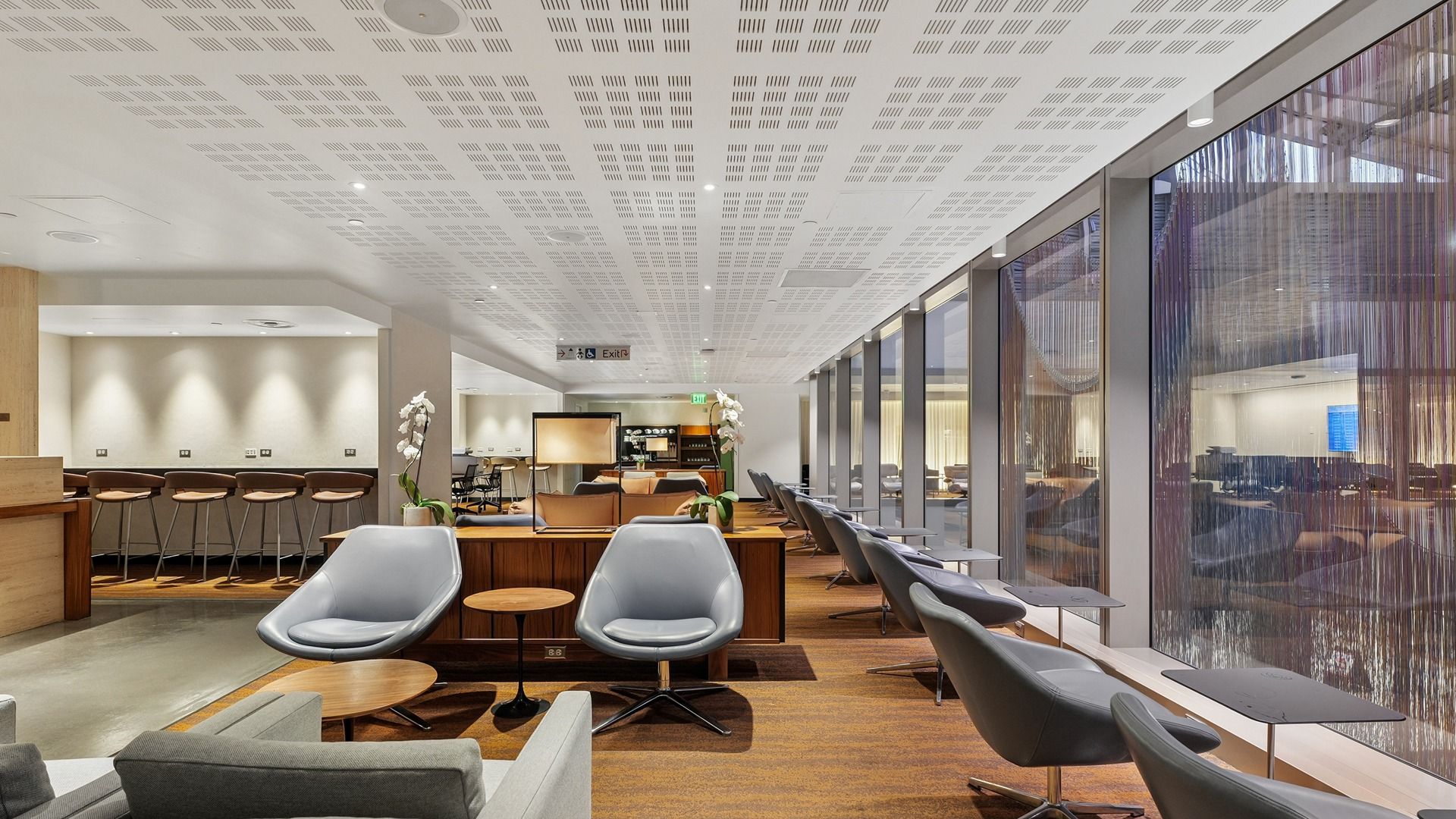 LAX Oneworld Lounge Refresh 2024: Qantas, BA & Cathay Pacifi