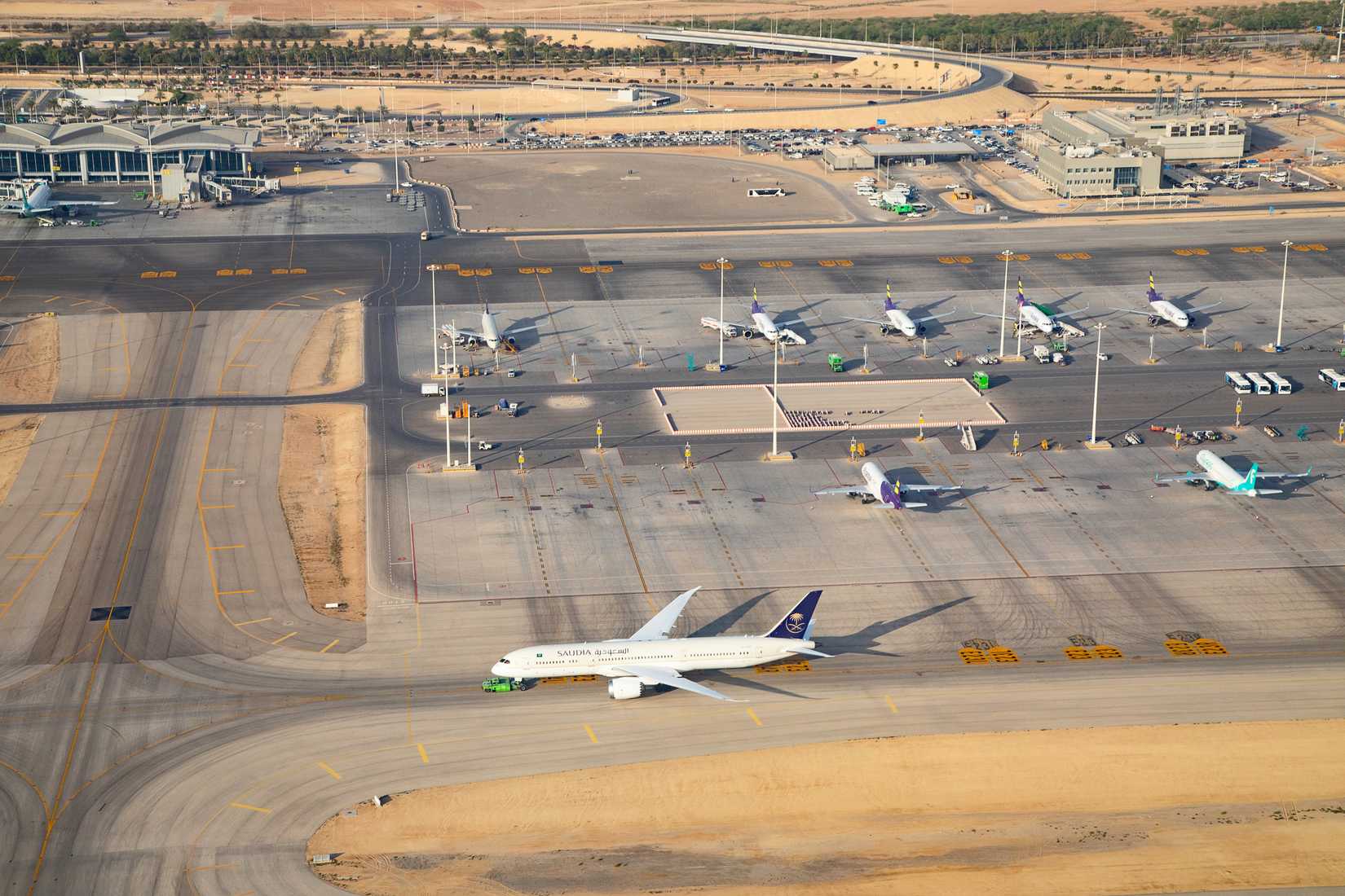Planes preparing for take off at Riyadh King Khalid Airport 