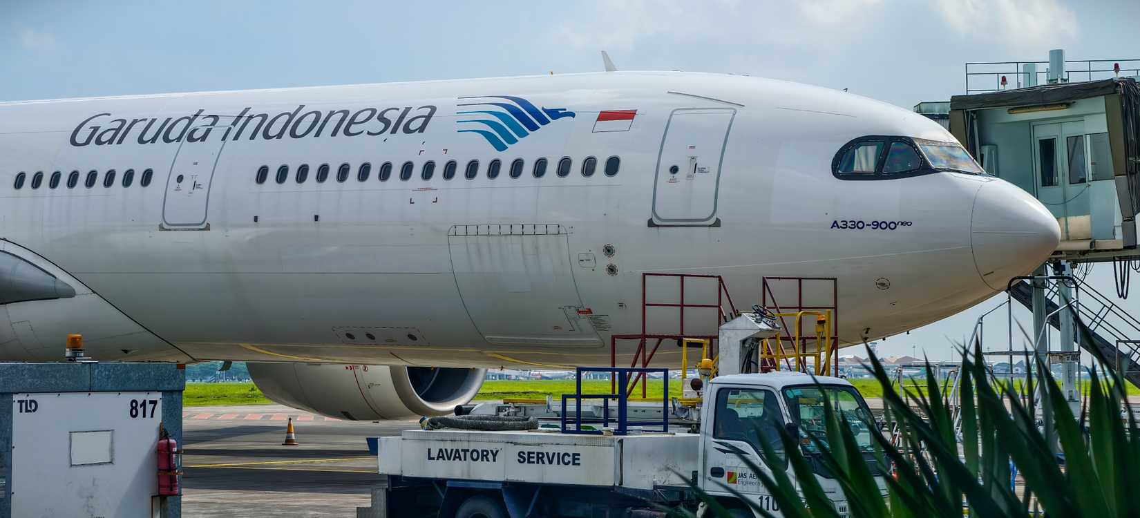 4 Hours & 24 Holding Patterns: What Caused This A330neo To Fly In Circles