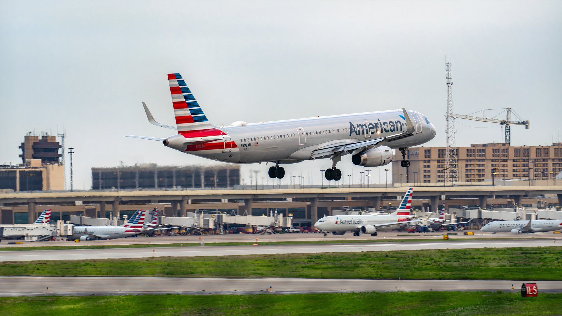 5 Flights Taking Off Every Minute: American Airlines Plans Record-Smashing Summer Schedule
