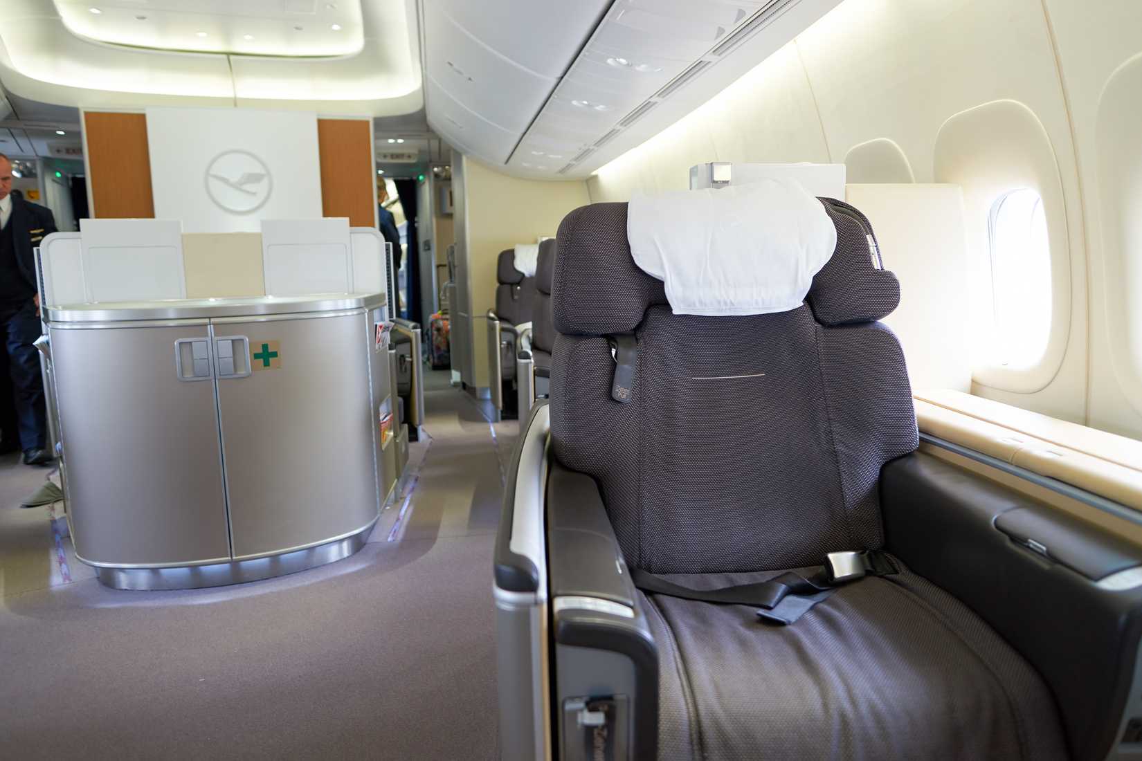Lufthansa 747-8 First Class Seat