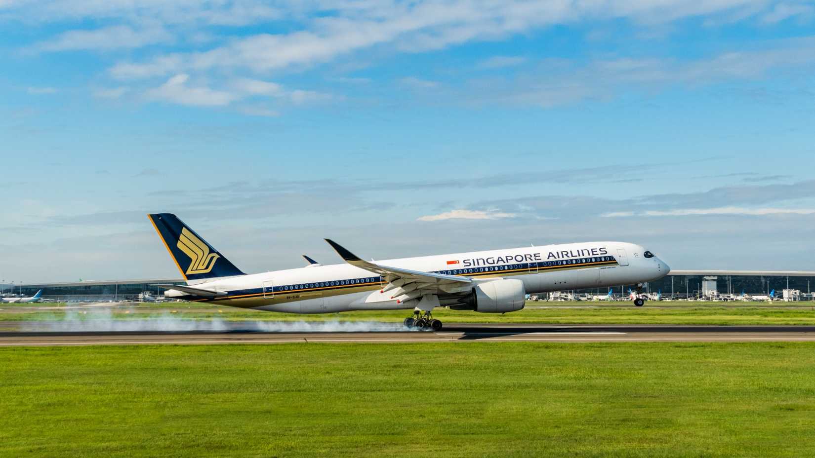 Singapore Airlines A350 taking off
