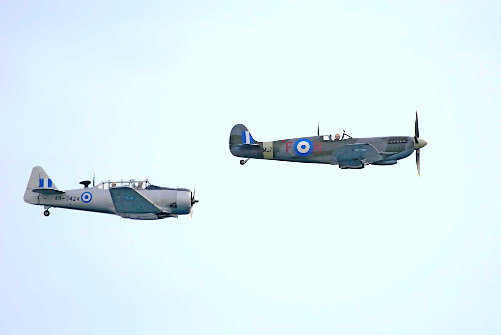 T6 and spitfire HAF
