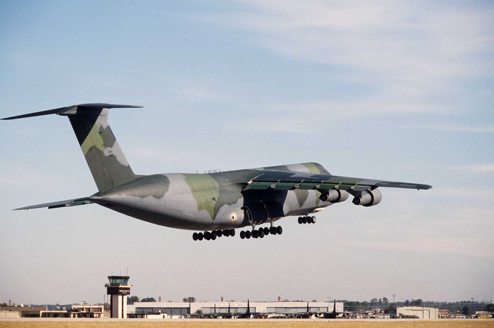 The first C-5B Galaxy aircraft to be delivered to the US Air Force takes off after its roll-out ceremony at the Lockheed-Georgia facility.