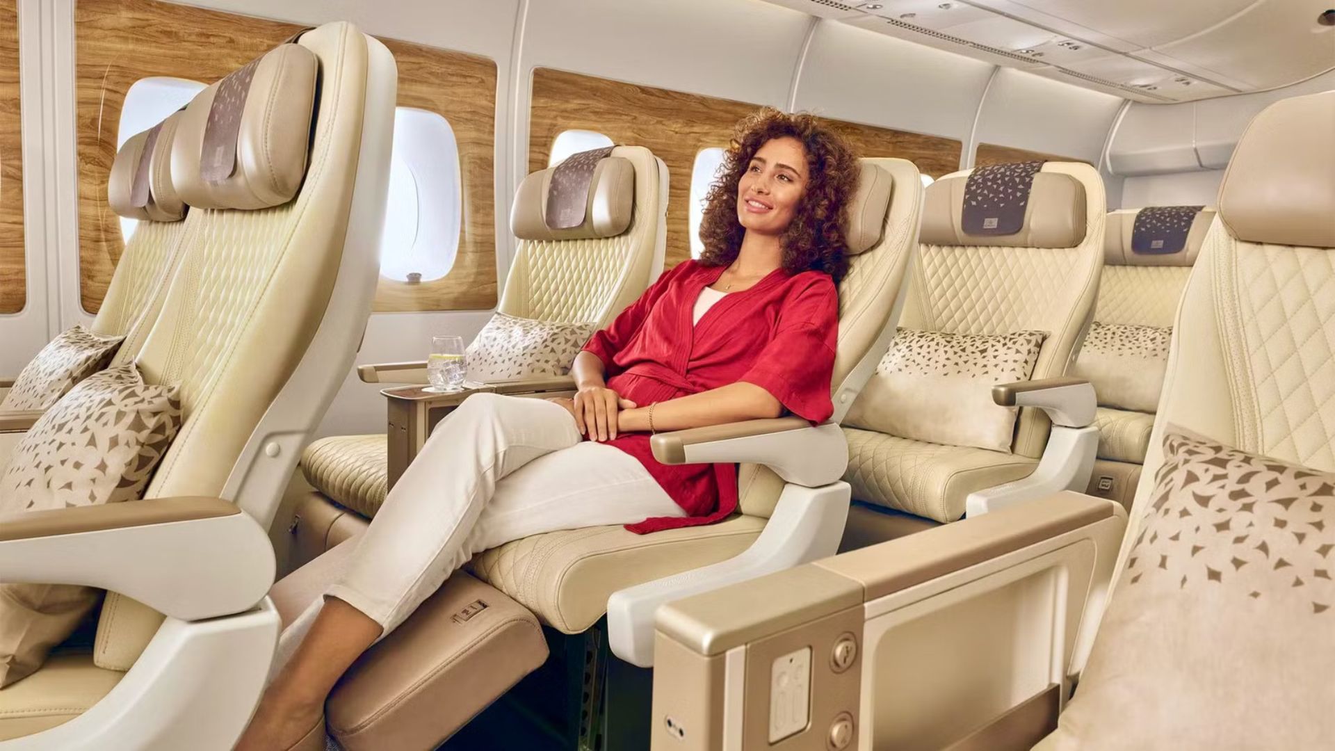 Premium Ekonomi Sınıfı: Havacılıkta Konforun Yeni Yüzü