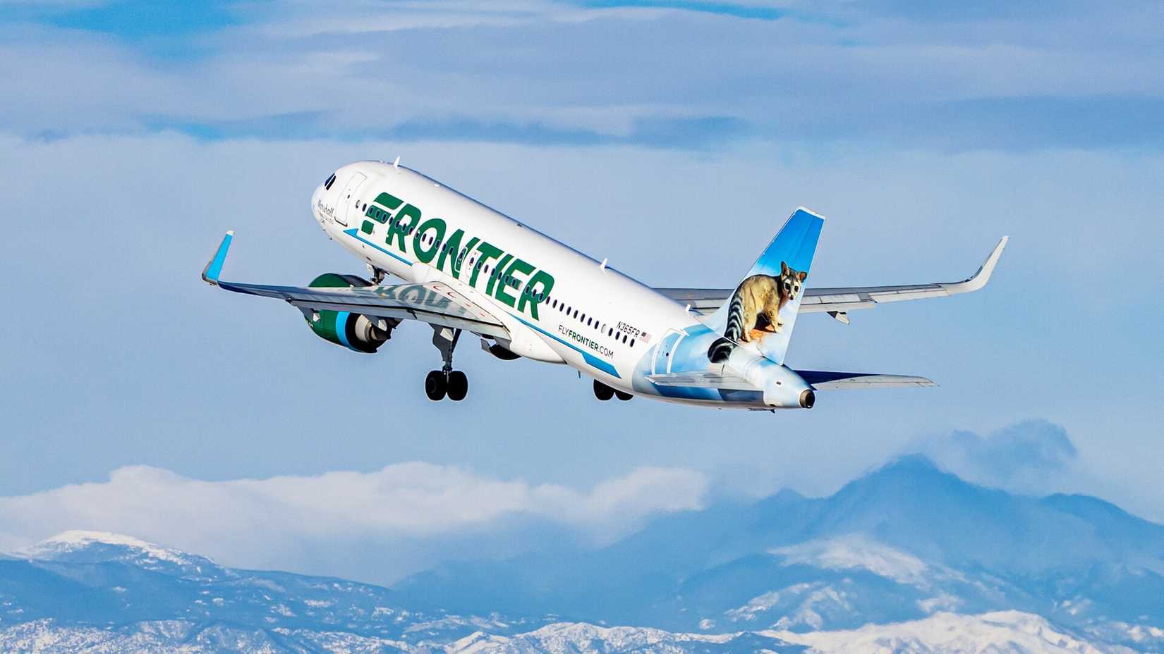 Frontier Airlines Airbus A320neo taking off at Denver