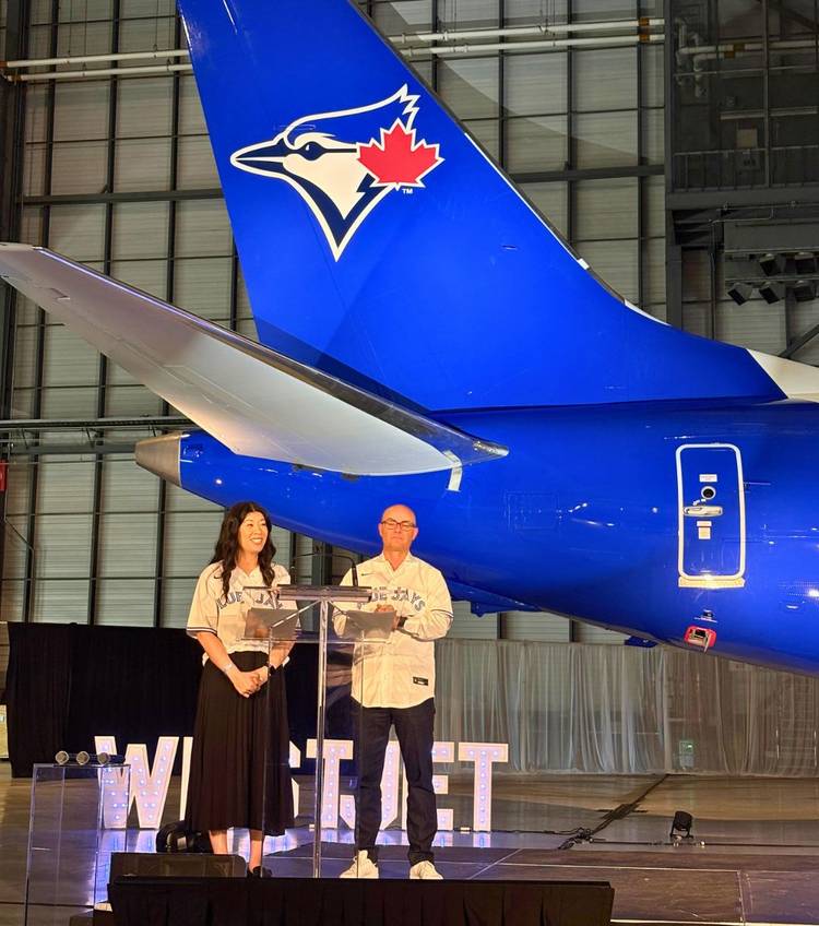 WestJet 737 Blue Jays Livery Speech