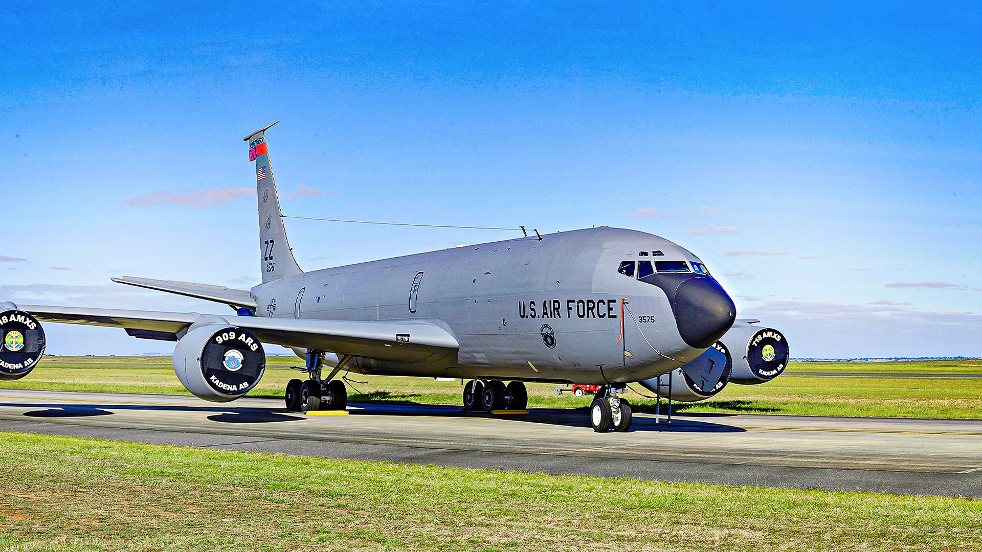 The 65-Year-Old KC-135 Will Refuel America's B-21 Stealth Bomber Into The 2040s