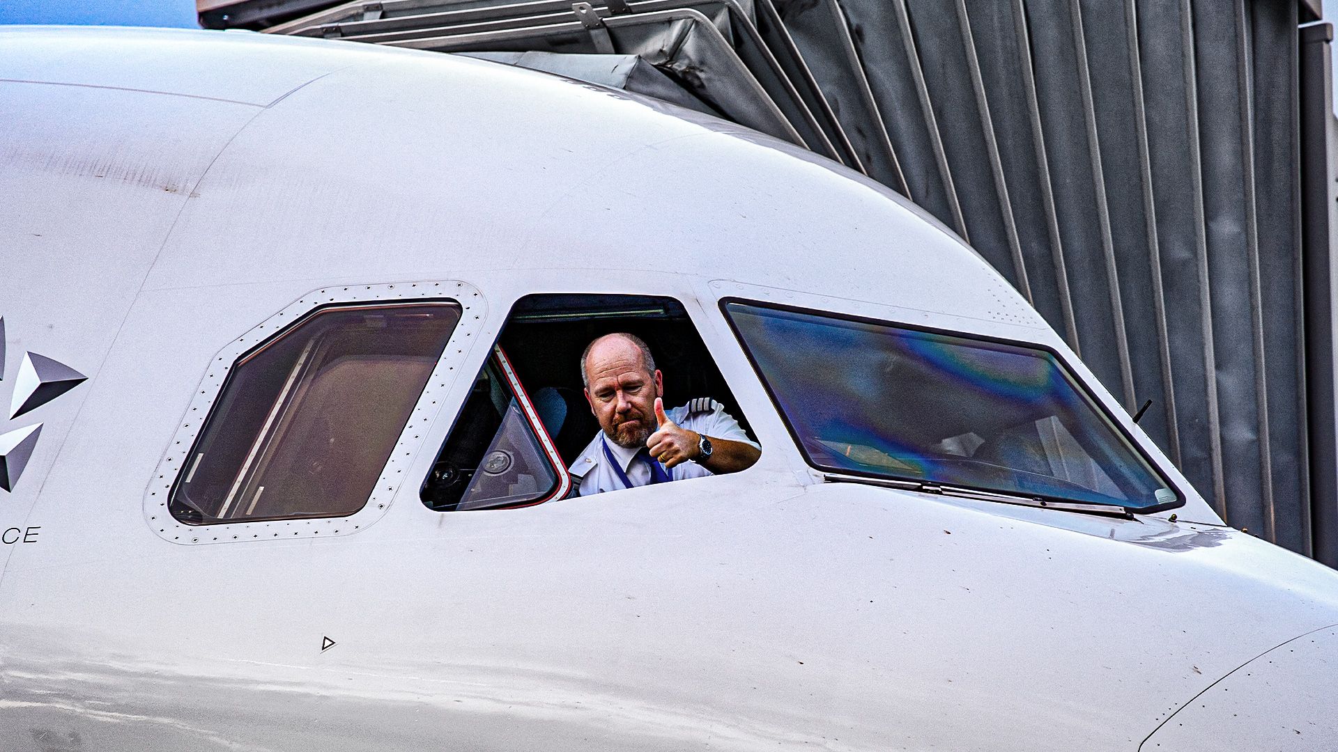 Why Airbus Pilots Can Switch From An A320 To An A350 In Just 8 Days Why Airbus Pilots Can Switch From An A320 To An A350 In Just 8 Days