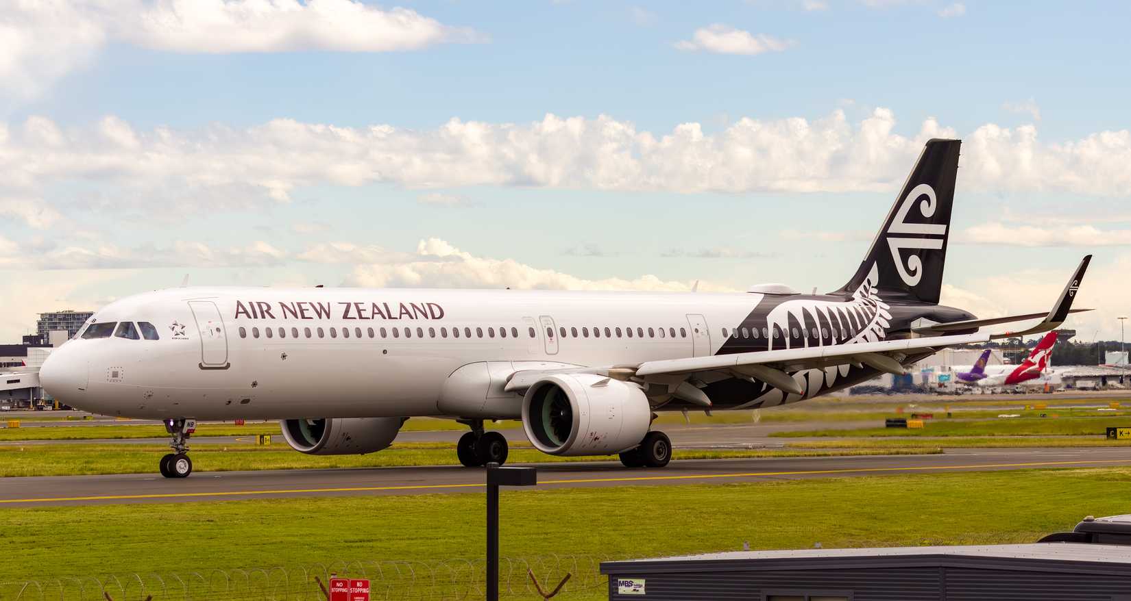 Air New Zealand A321neo taxiing