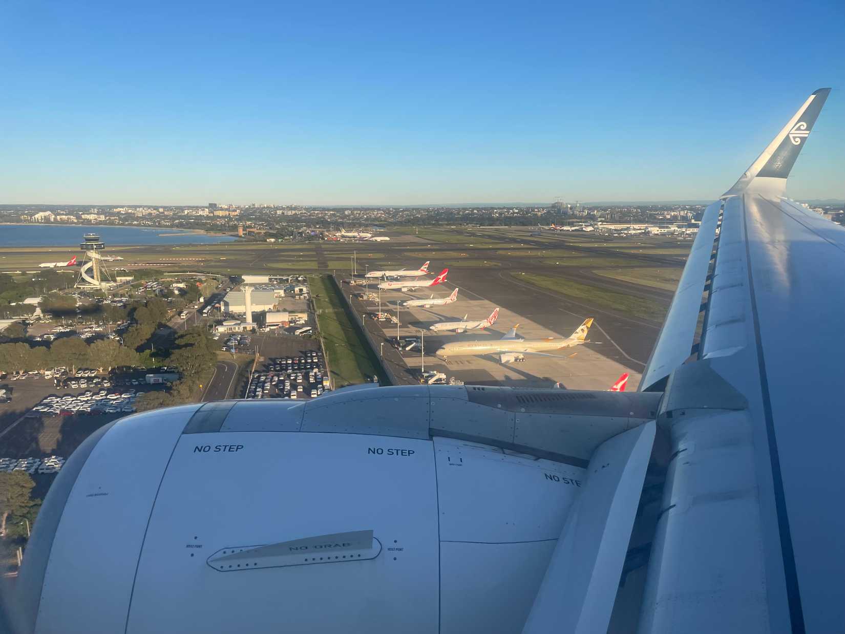 Air New Zealand Airbus A320neo flight to Australia arrival into Sydney SYD 2
