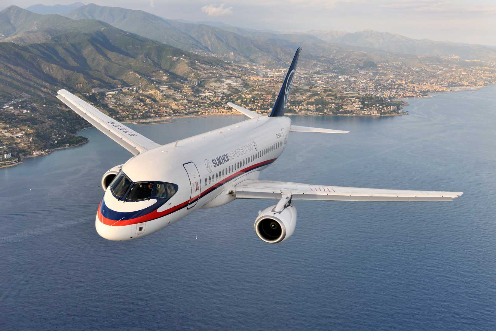 Air-to-air_photo_of_a_Sukhoi_Superjet_100_(97004)_over_Italy