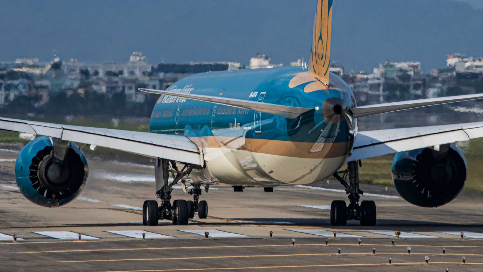 Boeing 787-10 Dreamliner reg VN-A874 of Vietnam Airlines departure from Da Nang international airport.
