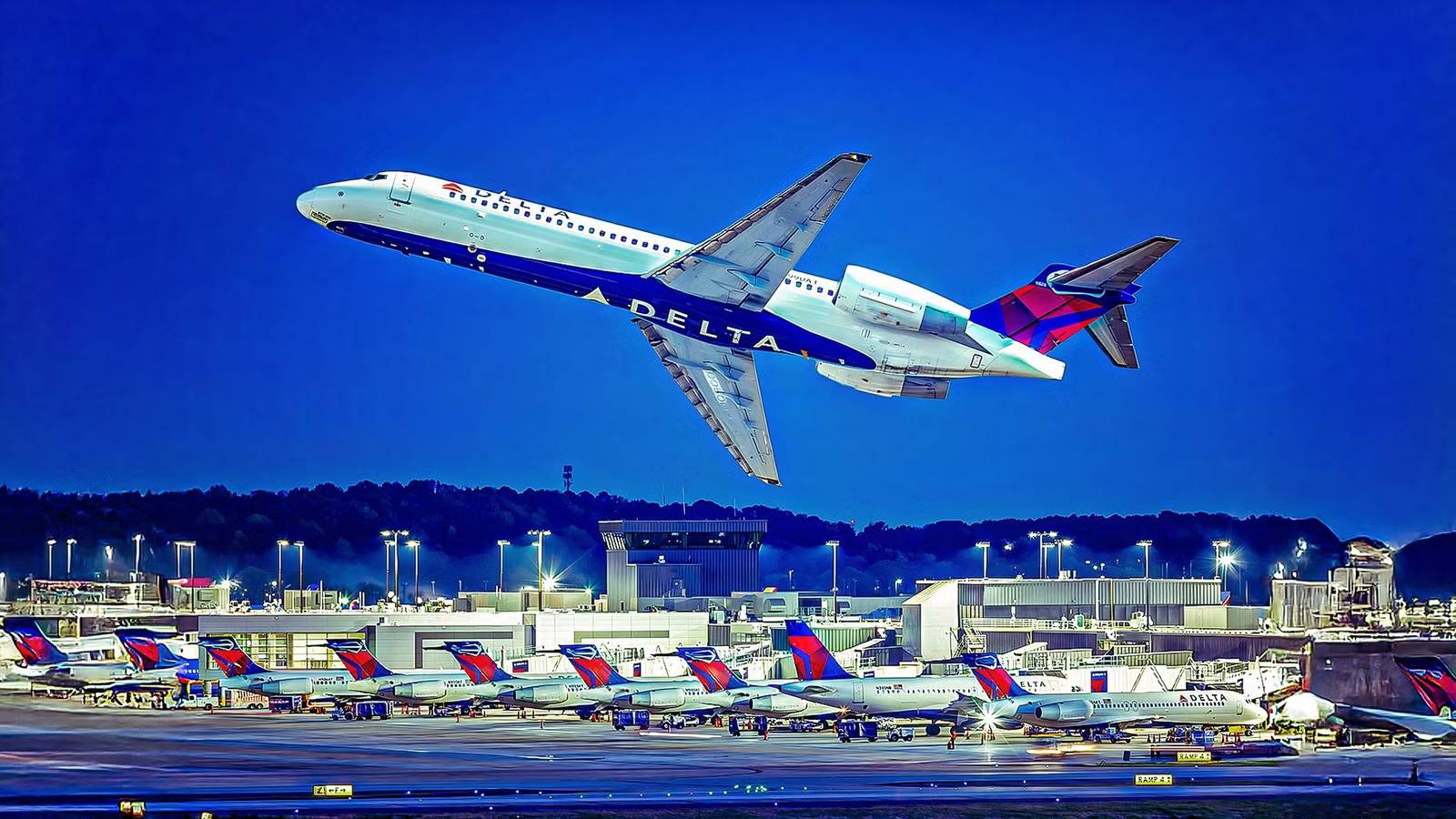 ̳������� Boeing 717 ����������� Delta Airlines � ����� � ������