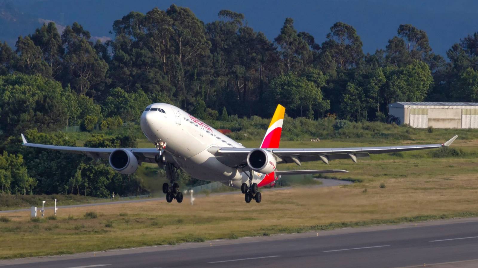 The US Fuel Blockade Just Caused Another Airline To Drop Cuba Flights