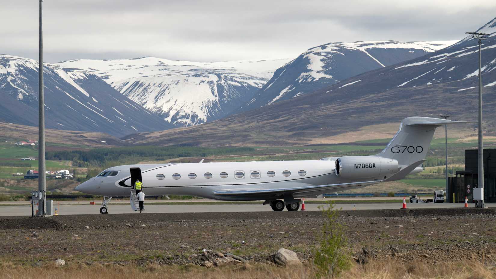 ew Gulfstream G700 N706GA business jet on its maiden voyage to Iceland