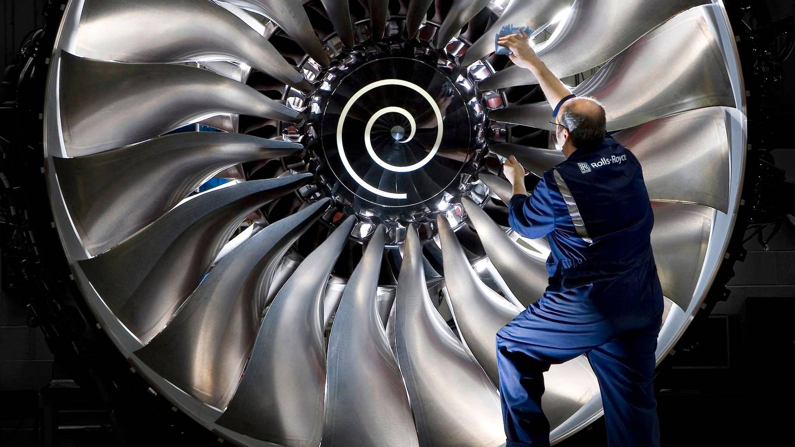 How The Airbus A350's Engine Quietly Became The Cash Machine Saving Rolls-Royce