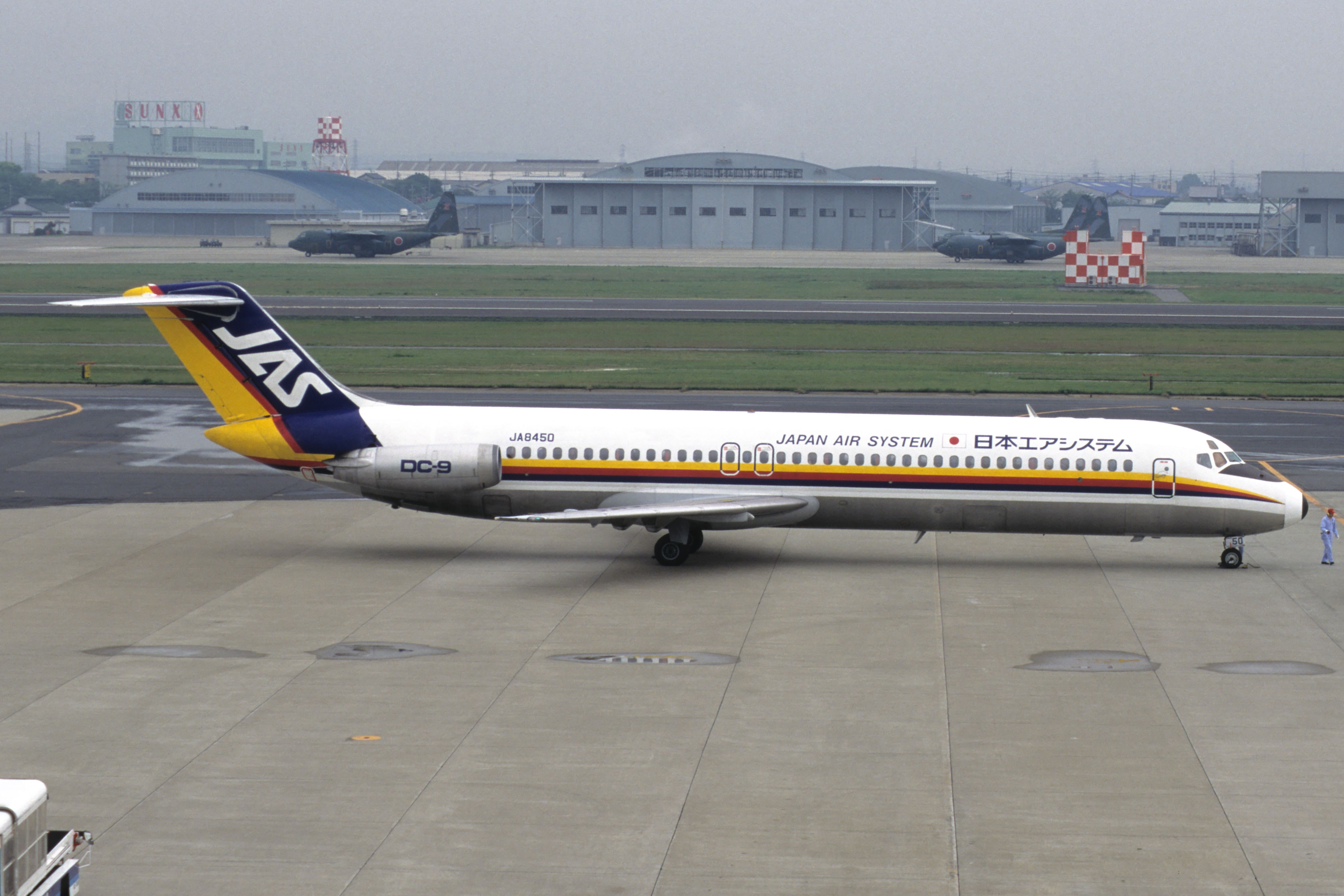 How The McDonnell Douglas DC-9 Outlasted The Aircraft That Was