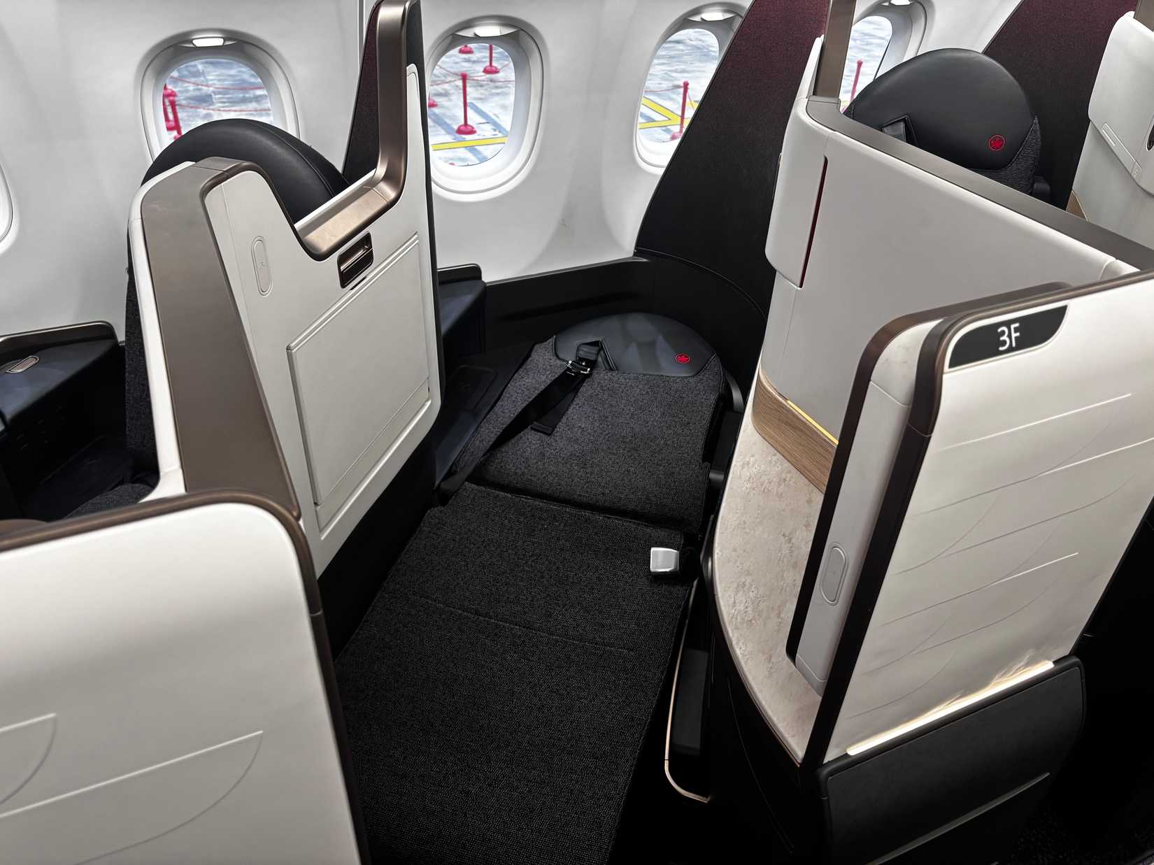Lie flat seats on Air Canada's first A321XLR