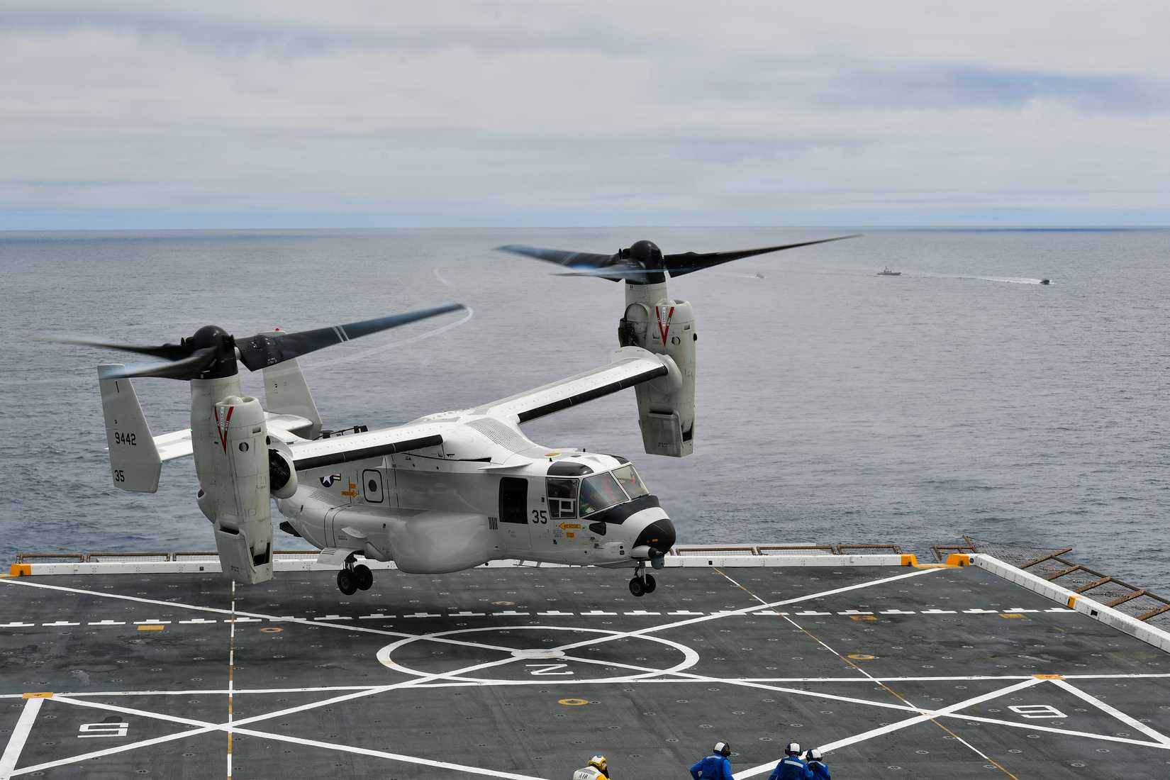Navy CMV-22B Osprey lands on the flight deck of San Antonio-class amphibious transport dock USS John P. Murtha (LPD 26)-1