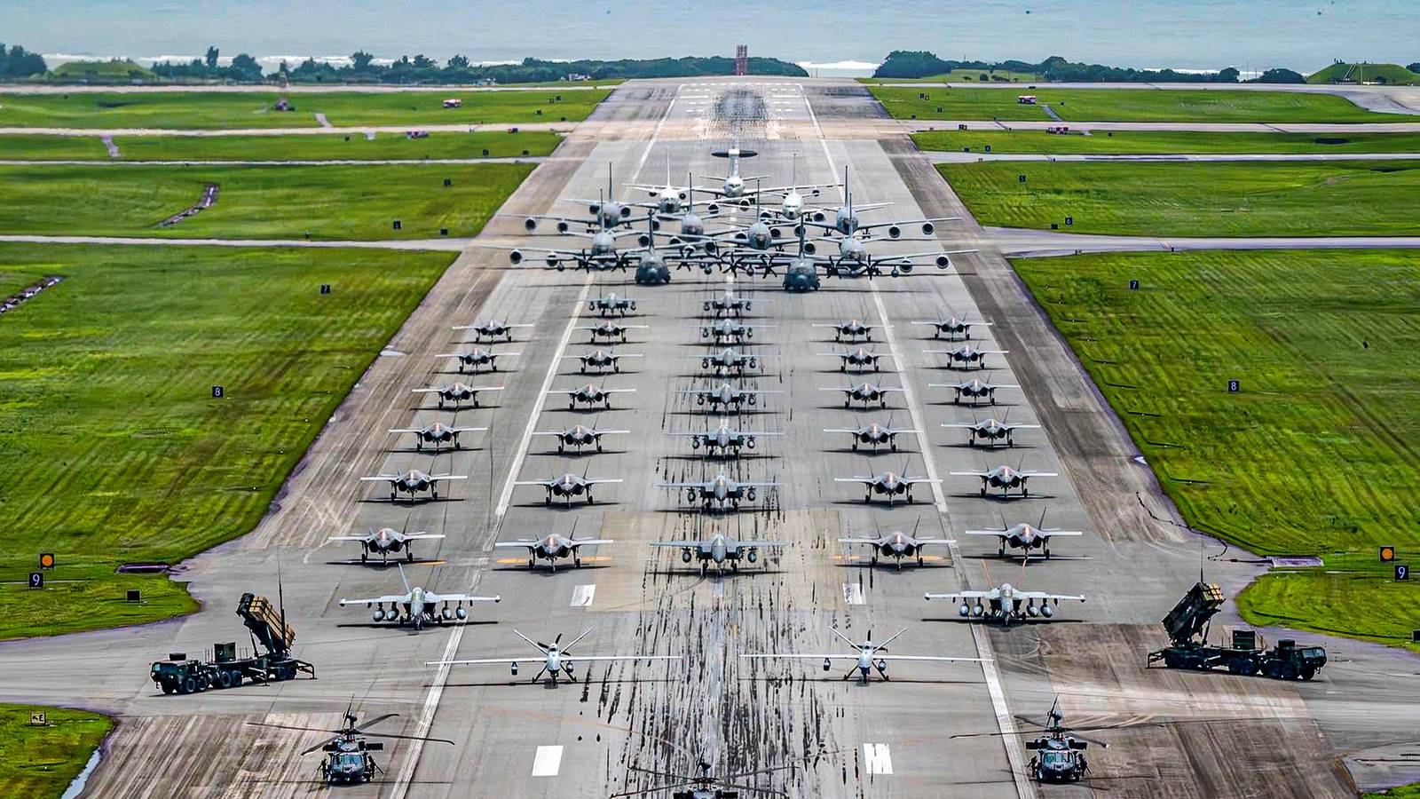 Why A 2025 Boeing Strike In St. Louis Just Pushed This Air Base's New F ...