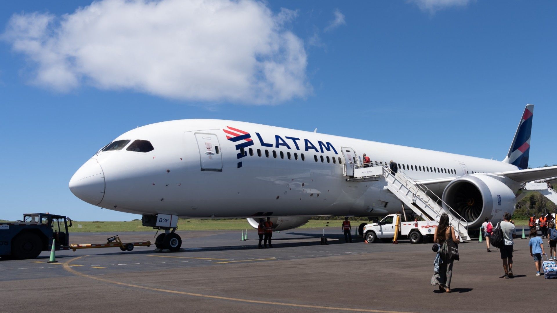 LATAM Boeing 787 Uçak Kazası: En yakın havaalanına 2,603 kilometre mesafede 