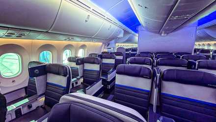 Premium Economy seats