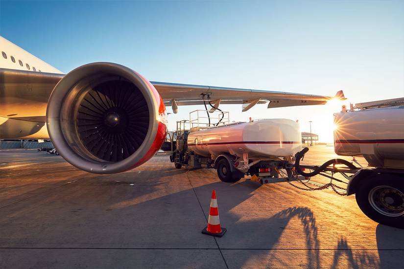 Qantas Aircraft Refuelling with SAF